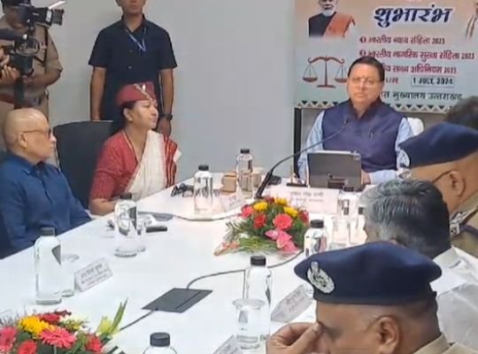 Uttarakhand: Program held at Police Headquarters on implementation of new laws! CM Dhami participated, discussed with officers