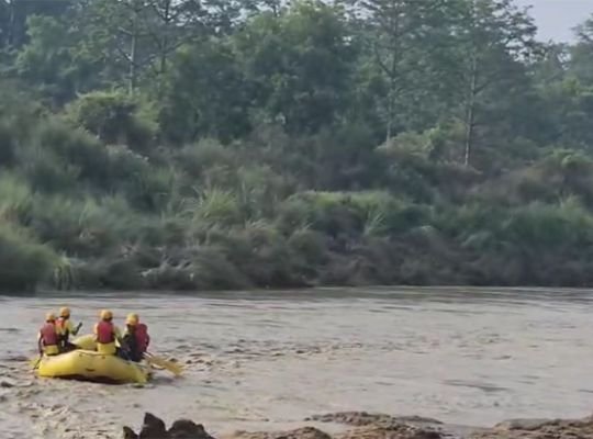 Uttarakhand: Teenager washed away in the strong current of Gaula river! No clue found even after hours, SDRF search operation continues
