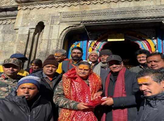 Faith: Army Chief General Dwivedi reached Kedarnath Dham! He was overwhelmed seeing the grandeur of the Dham, he was given a warm welcome