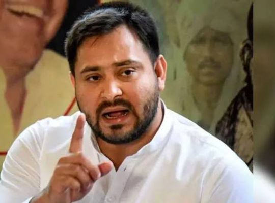 Bihar: Politics heats up before assembly elections! Tejashwi Yadav launches a big attack on CM Nitish citing CAG report