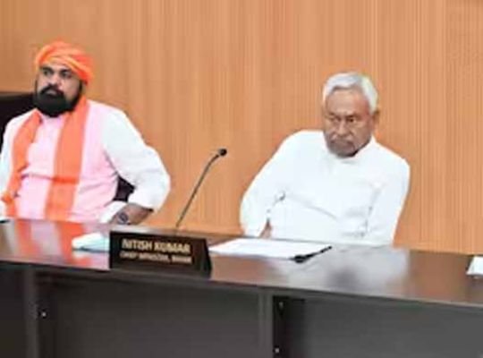 Bihar: Nitish cabinet's historic approval! JP fighters who spent more than six months in jail will now get a monthly pension of Rs 30,000