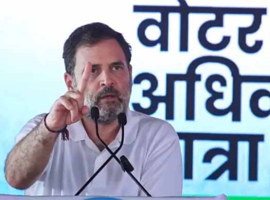 Bihar: Voter Rights Yatra begins! Senior leaders of India Block gathered in Sasaram, Rahul Gandhi addressed the gathering