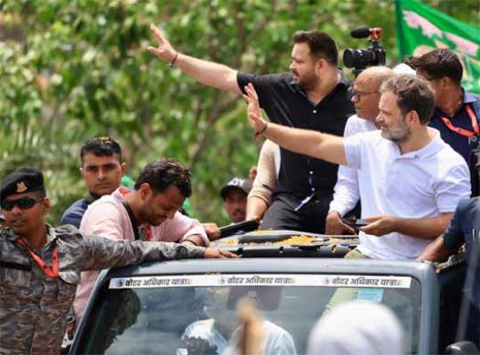 Bihar: Tejashwi's big statement from Nawada rally! Said- Rahul Gandhi will be the Prime Minister of new India, took a dig at CM Nitish Kumar