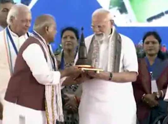 Bihar: Prime Minister Modi showed a big picture of development from the land of Gaya! Inauguration of schemes worth Rs. 12,000 crore