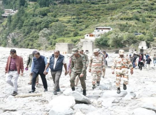 Uttarakhand: Central government team reached Uttarkashi! Did ground inspection of disaster affected areas, did aerial survey in Chamoli