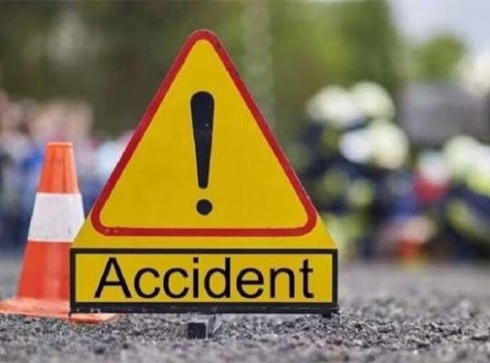 Big accident in Uttarakhand: Fierce collision of bikes in Kaladhungi! 1 youth lost his life, 4 people injured