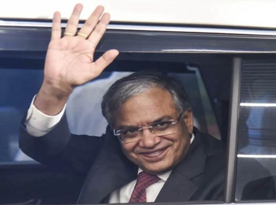 Bihar: The Election Commission's two-day review meeting concludes! The Chief Election Commissioner said that BLOs played a crucial role.