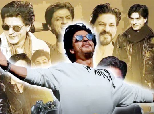 King Khan turns 60! Thousands gather outside Mannat, fans from around the world offer their congratulations.
