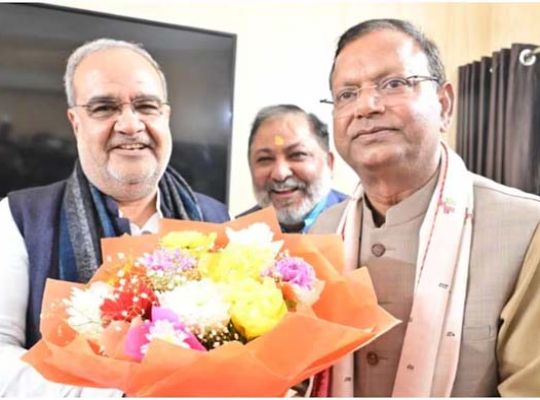 Major leadership change in UP BJP! Seven-time MP and Union Minister Pankaj Chaudhary becomes state president.