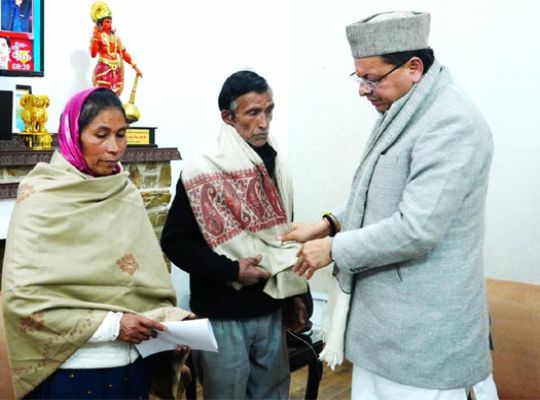 Ankita Bhandari murder case: CM Dhami issued a scathing statement after meeting her parents! He said, "The public was misled for 15 days; those responsible should apologize."