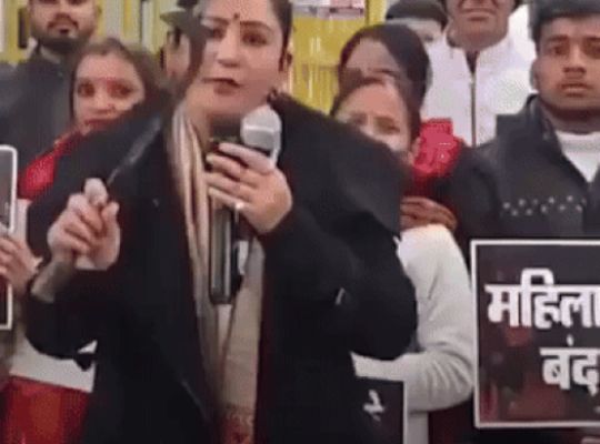 Major action in Haldwani: Accused of making objectionable comments about gods and women, popular blogger Jyoti Adhikari arrested and sent to jail for 14 days' judicial custody.