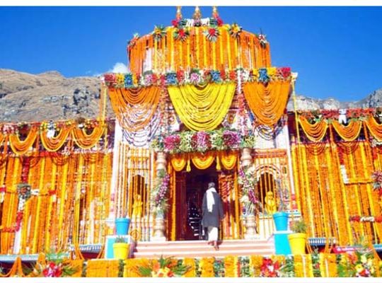 The date has been announced on the auspicious occasion of Vasant Panchami! The gates of Badrinath Dham will open on April 23rd.