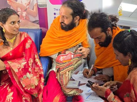 Abhay Singh, who went viral at the Maha Kumbh Mela, is now married! He secretly married in Himachal, then had a court marriage! Find out who his wife is.