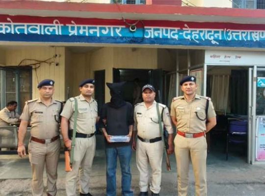 Major terrorist plot busted in Dehradun: Youth linked to Pakistani handler arrested! Sending locations of government and military bases