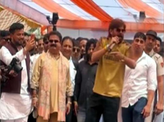 Uttarakhand: A performance at a student union ceremony sparked a heated debate. An apology was issued, and the police are investigating.