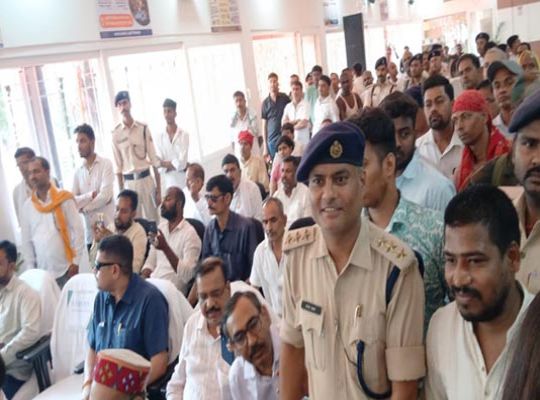 Grand launch of high-tech registration office in Barh: Minister Madan Sahani vows to crack down hard on liquor smugglers and confiscate their assets.