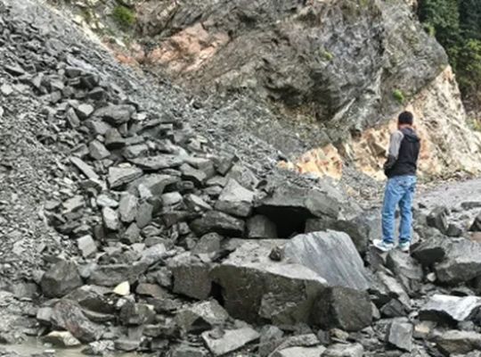 Uttarakhand: Threat of disaster looms in Harsil as the Bhagirathi River surges; 14 roads closed in Bageshwar, and four flights from Dehradun Airport had to be rerouted due to heavy rain.