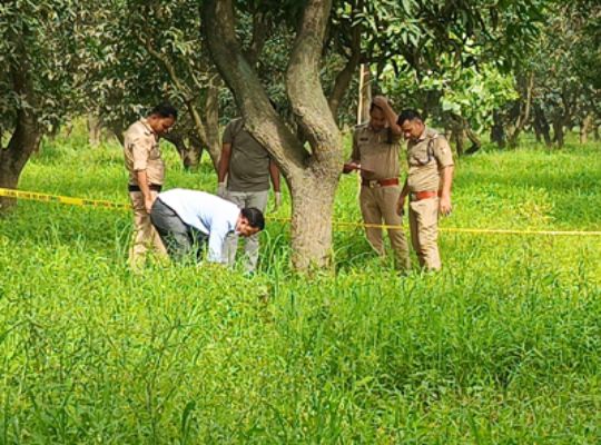 Major police action in Rudrapur: Wanted criminal Jitendra Chaudhary arrested after a shootout! Two accomplices also apprehended.