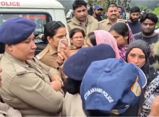 Uttarakhand: Muslim community outraged over the demolition of a 200-year-old graveyard and a site for final prayers in Mussoorie; road blockade staged.