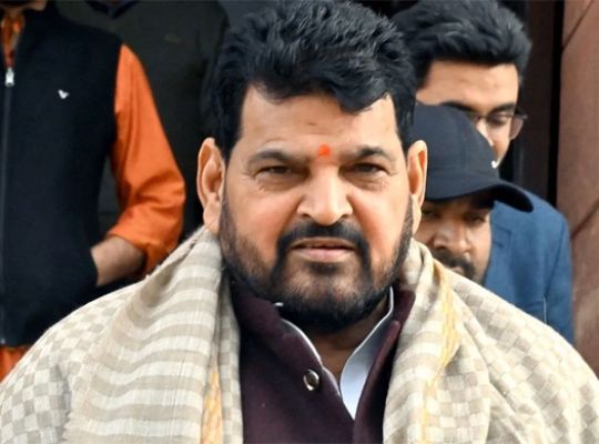  Breaking News: Former WFI President Brij Bhushan Sharan Singh acquitted in the sexual harassment case involving female wrestlers! The Rouse Avenue Court stated that insufficient concrete evidence was found to prove the allegations.