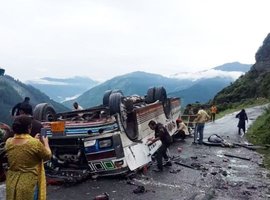 Accident in Himachal: Passenger-filled bus en route from Bairagarh to Chamba meets with an accident; 7 dead, 11 injured.
