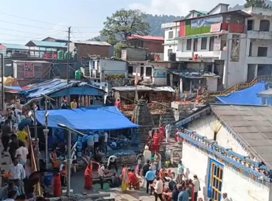 Uttarakhand: Newlywed couples from across the country are flocking to Triyuginarayan for their wedding vows! Over 1,564 weddings have taken place since November at the sacred wedding site of Shiva and Parvati.