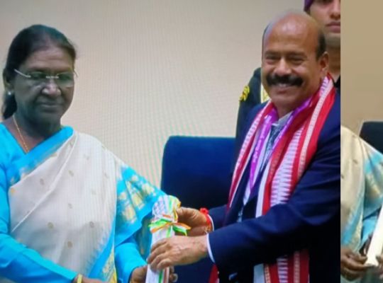 Two teachers from Uttarakhand gain nationwide acclaim! Manisha Nigam and Gabbar Singh Bisht receive honors from the President.