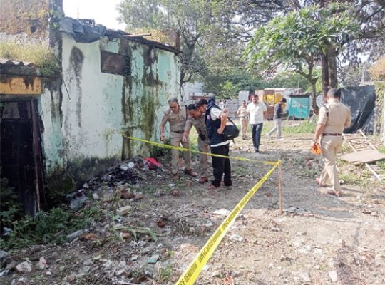 Uttarakhand: Sensational incident in the capital! Husband shoots wife dead; flees after informing the police.