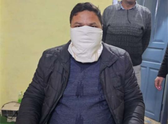 Big News: Major action by the Vigilance Department in Nainital district! Arrest made over allegations of demanding ₹30,000 in exchange for conducting a land survey.